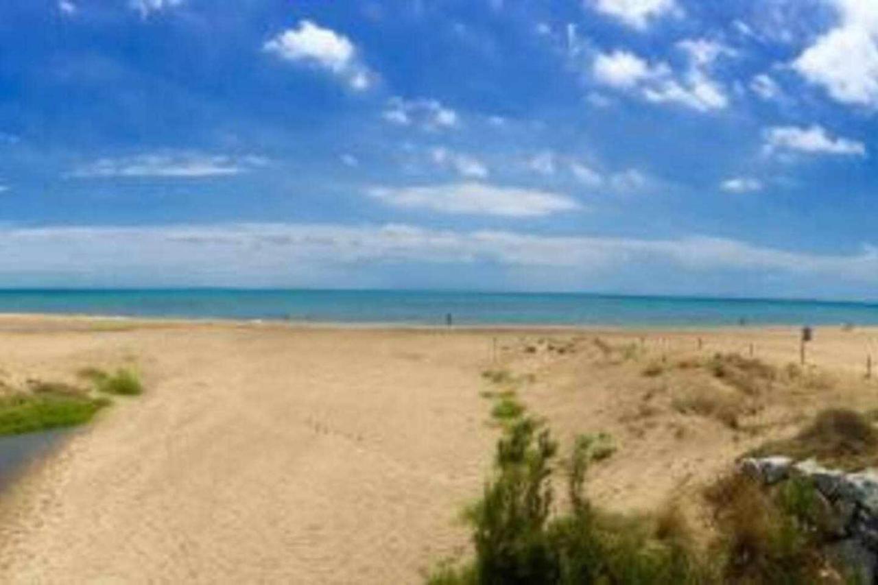 Apartment La Gavina Beach Barcelona Airport Хава Экстерьер фото