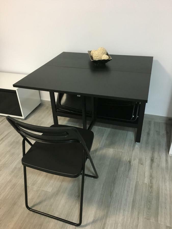 Apartment La Gavina Beach Barcelona Airport Хава Экстерьер фото